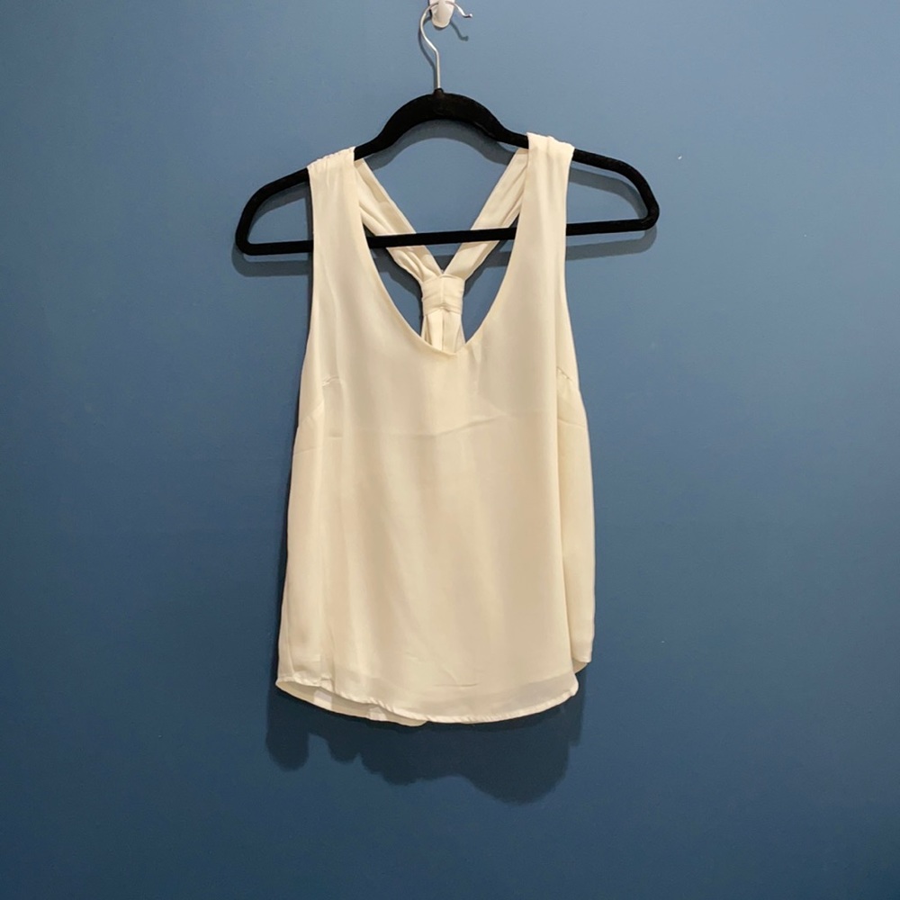 Forever21 Contemporary medium white blouse